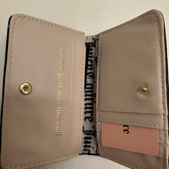 Black Quilted Heart Wallet - Picture 3 of 3